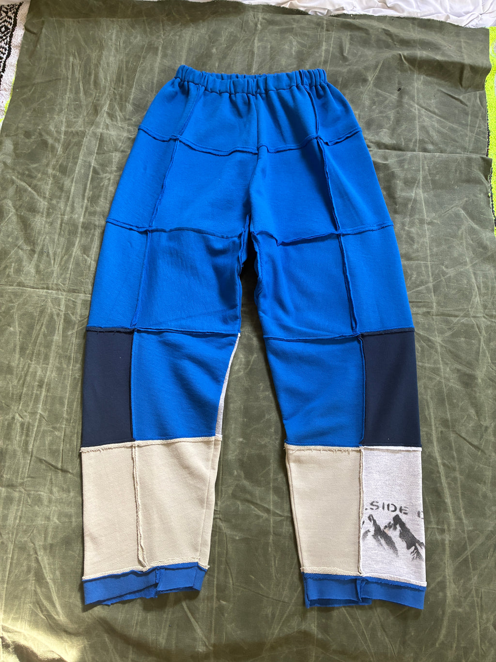 debo sweatpant 004