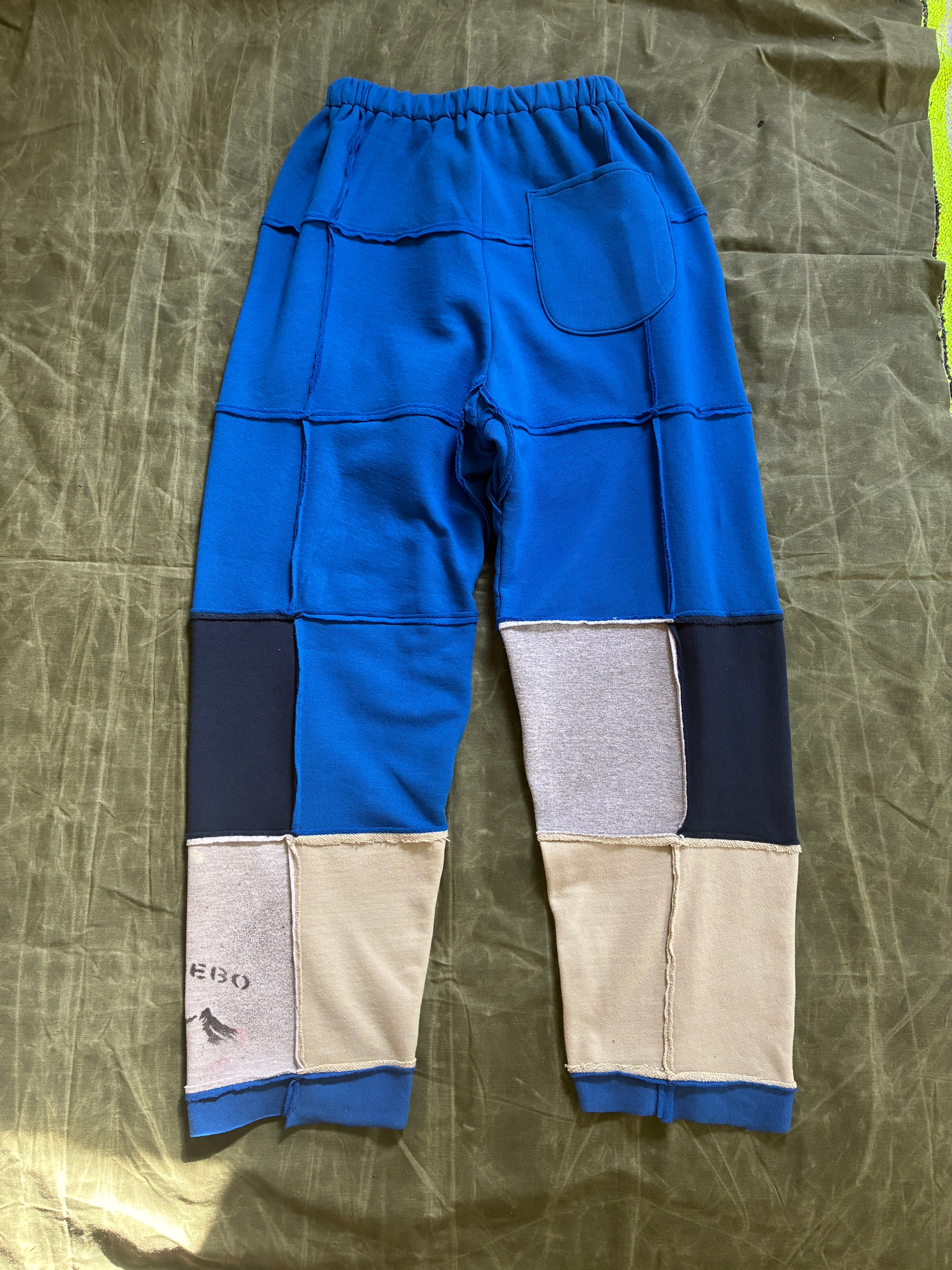 debo sweatpant 004