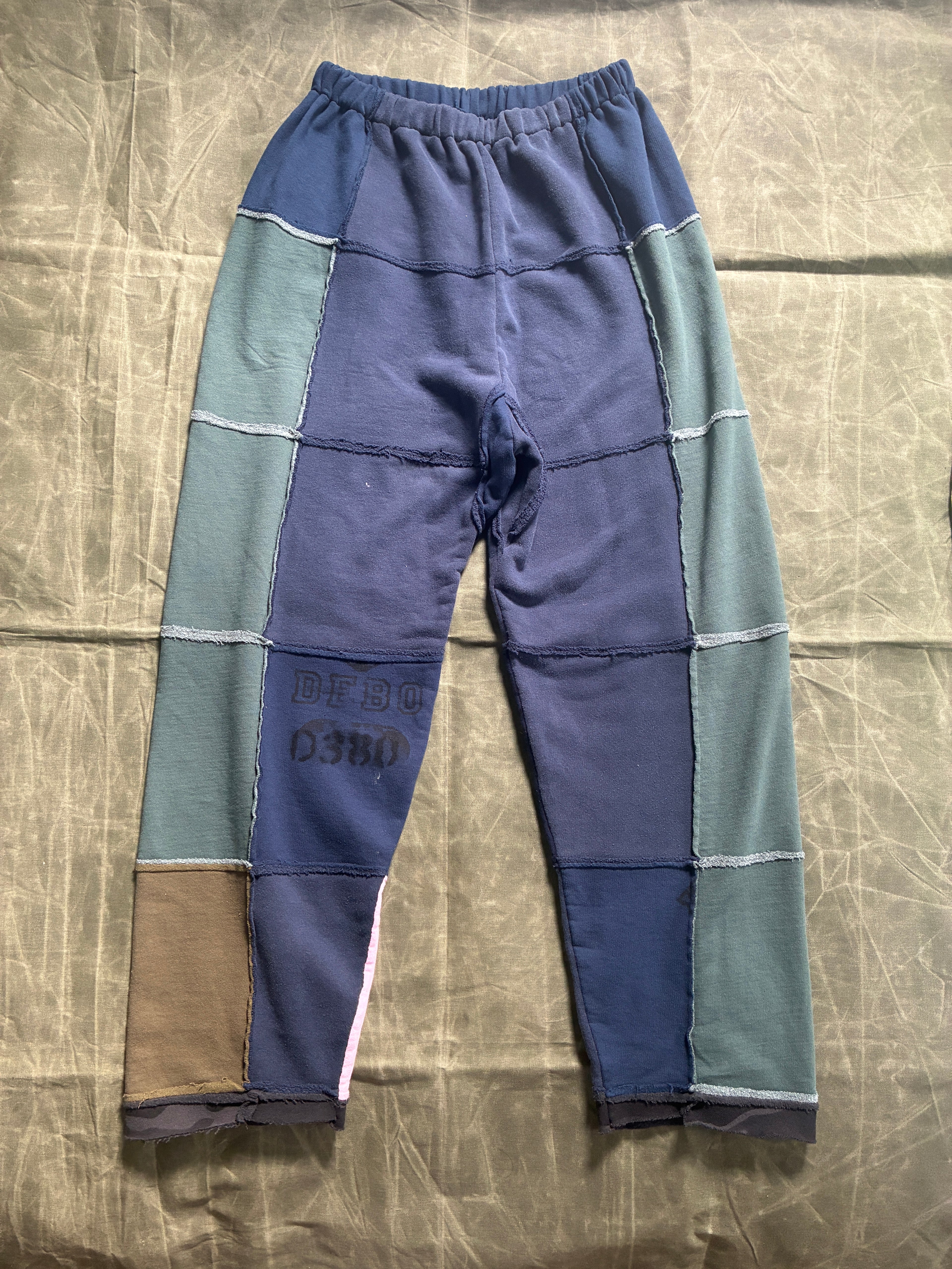 debo sweatpant 010