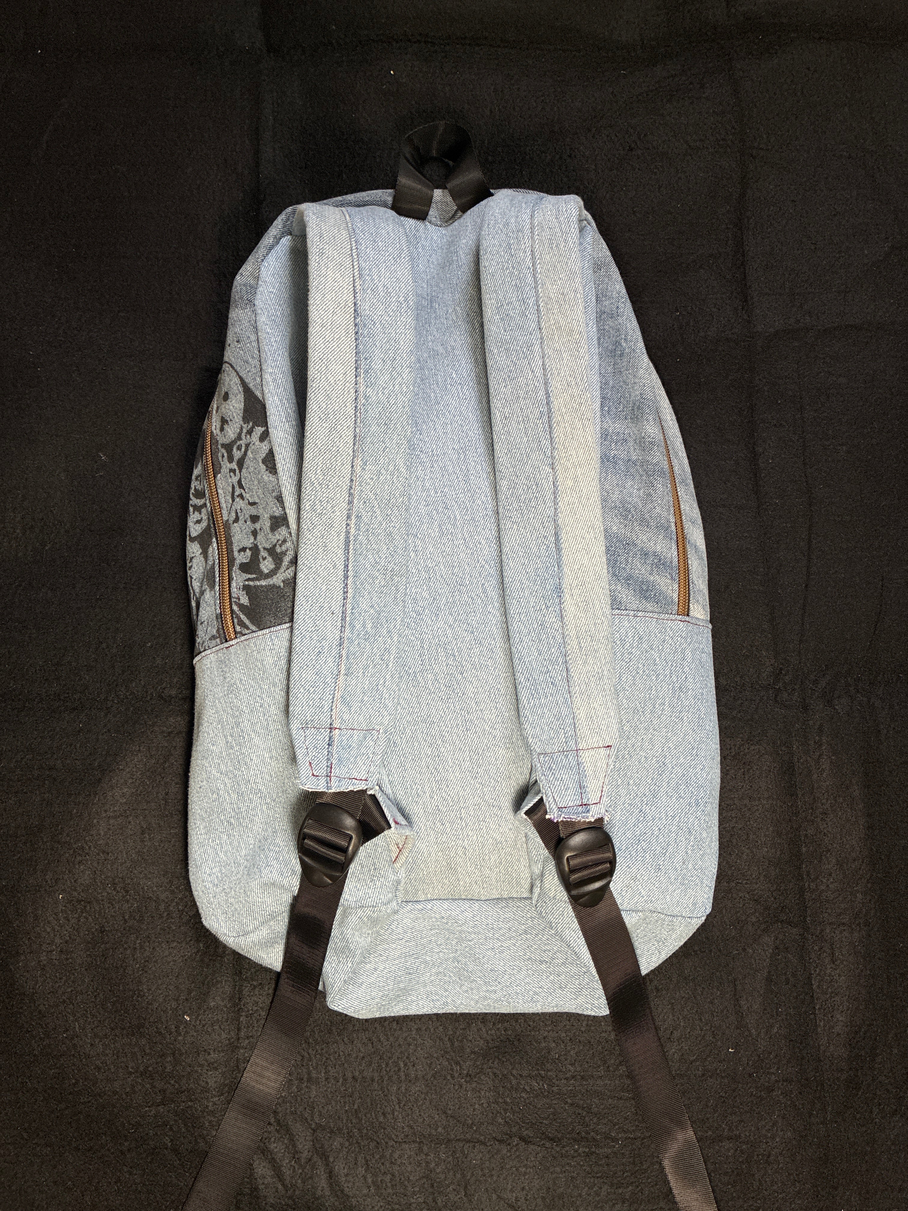 debo backpack 003 "intrusive thots"