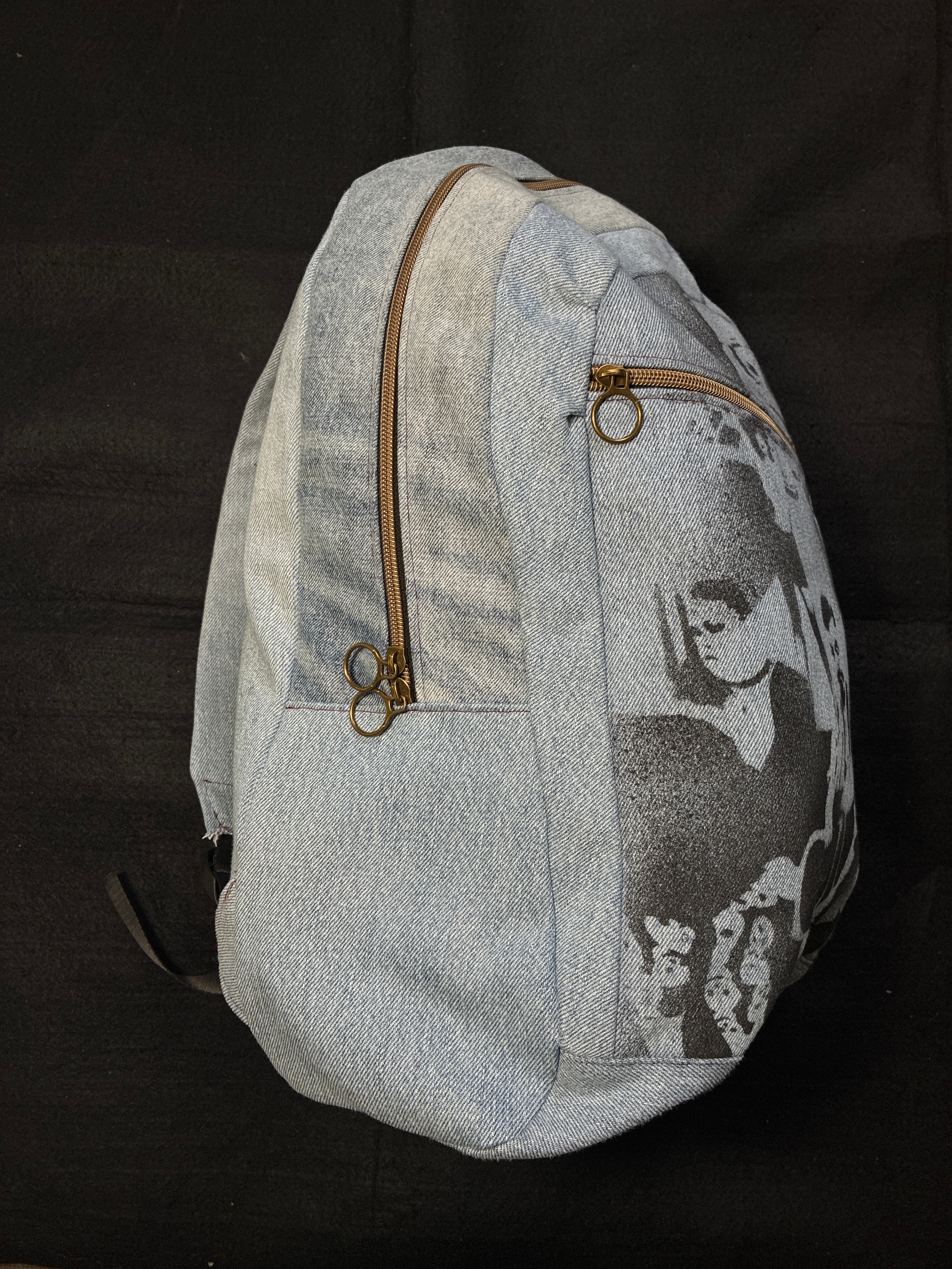 debo backpack 003 "intrusive thots"